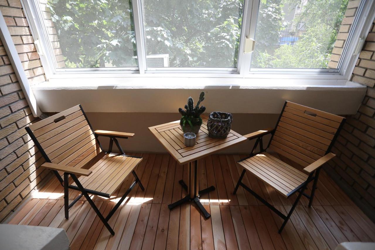 Studio Apartman Ana Осиек Экстерьер фото